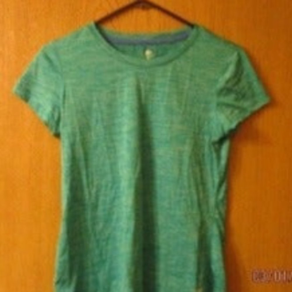 #43 Green M Wicking 100% Polyester Pro Player